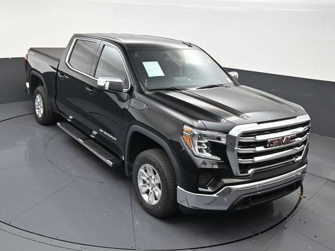 Used 2022 GMC Sierra 1500 SLE w/ Driver Alert Package I AWD/4WD image 19