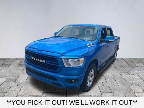 Used 2022 RAM 1500 Big Horn AWD/4WD image 3