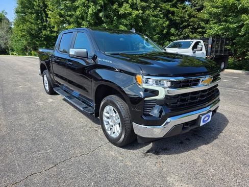 Used 2026 Chevrolet Silverado 1500 LT w/ LPO, Liner Protection Package AWD/4WD image 5