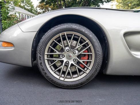 Used 2000 Chevrolet Corvette Coupe RWD image 73