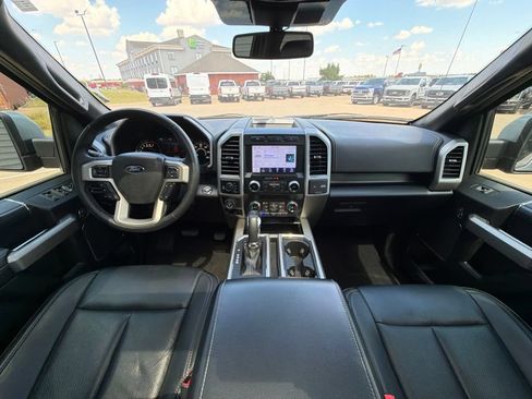 Used 2020 Ford F150 Lariat w/ Equipment Group 502A Luxury AWD/4WD image 16
