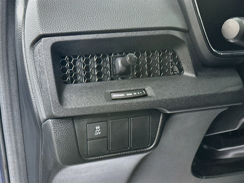 Used 2024 Honda CR-V EX image 10