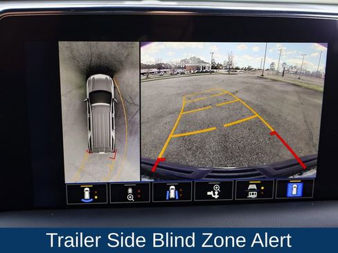 Used 2024 Chevrolet Tahoe High Country image 34