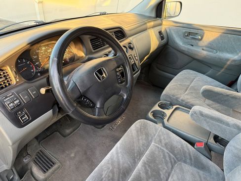 Used 2002 Honda Odyssey EX image 9
