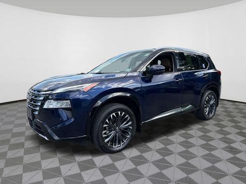 Used 2024 Nissan Rogue Platinum w/ Platinum Premium Package AWD/4WD image 3