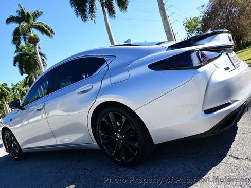 Used 2019 Lexus ES 350 F Sport image 5