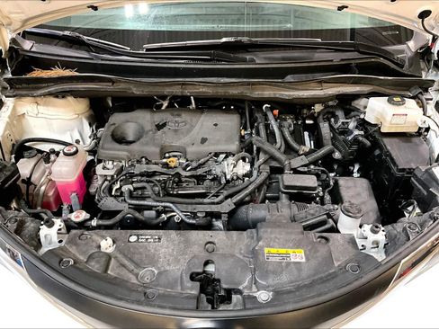 Used 2024 Toyota Sienna LE image 31