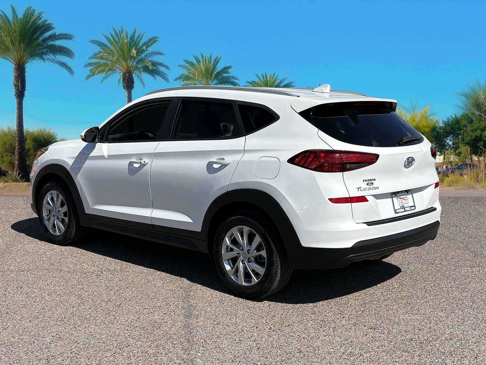 Used 2019 Hyundai Tucson Value w/ Cargo Package FWD image 3