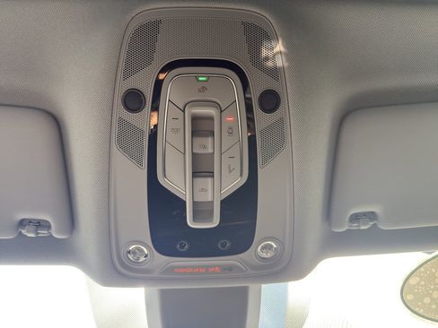 Used 2023 Audi Q5 2.0T Premium w/ Convenience Package image 27