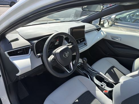 Used 2024 Toyota Corolla SE image 8
