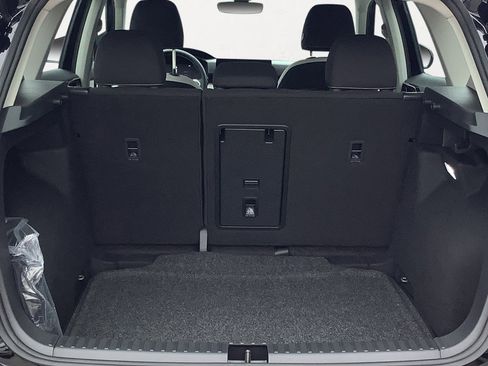 New 2026 Volkswagen Taos S FWD image 12