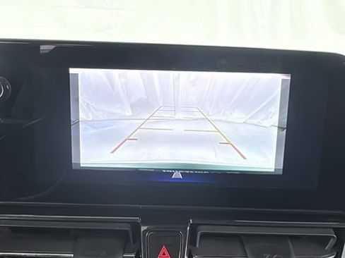 Used 2025 Chevrolet TrailBlazer LT w/ Driver Confidence Package image 25