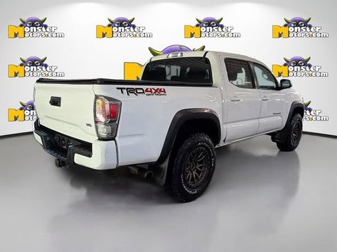 Used 2020 Toyota Tacoma TRD Sport AWD/4WD image 4