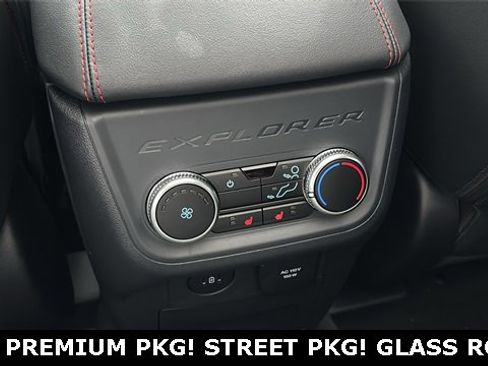New 2026 Ford Explorer ST-Line w/ ST-Line Street Pack image 7