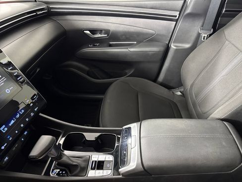 Certified 2024 Hyundai Tucson SEL FWD image 21