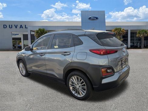Used 2020 Hyundai Kona SEL Plus w/ Cargo Package image 6