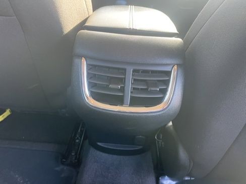 Used 2023 Chevrolet Malibu LT image 48