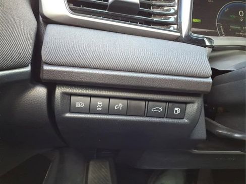 Certified 2025 Toyota Camry LE FWD image 24