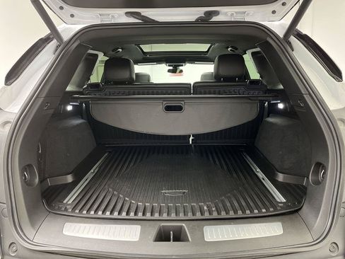 Used 2024 Cadillac XT5 Sportv w/ LPO, Floor Liner Package AWD/4WD image 32