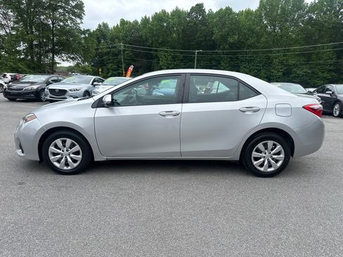 Used 2016 Toyota Corolla S image 4
