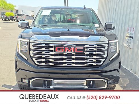 Used 2025 GMC Sierra 1500 Denali AWD/4WD image 2