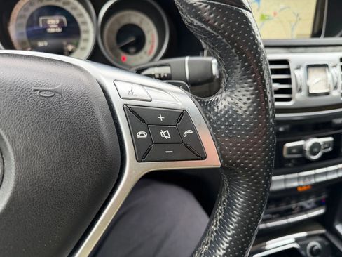 Used 2014 Mercedes-Benz E 350 4MATIC Wagon image 44