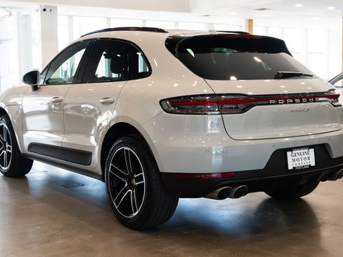 Used 2020 Porsche Macan S AWD/4WD image 6
