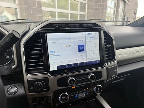 Used 2022 Ford F350 Lariat w/ Lariat Ultimate Package image 43