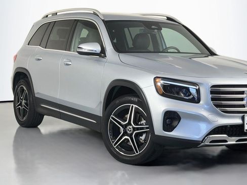 Used 2026 Mercedes-Benz GLB 250 image 14