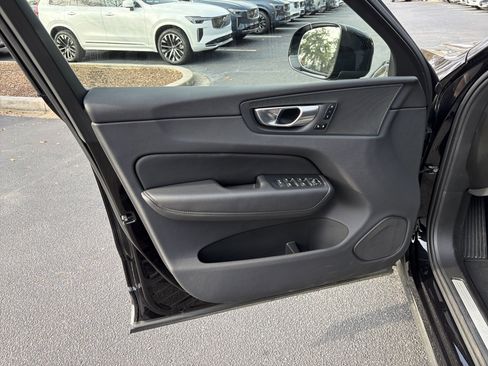 Certified 2025 Volvo XC60 B5 Plus image 14