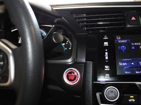 Used 2018 Honda Civic EX image 19