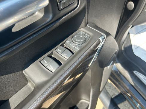 Used 2021 Chevrolet Silverado 2500 LTZ w/ Carhartt Edition AWD/4WD image 15