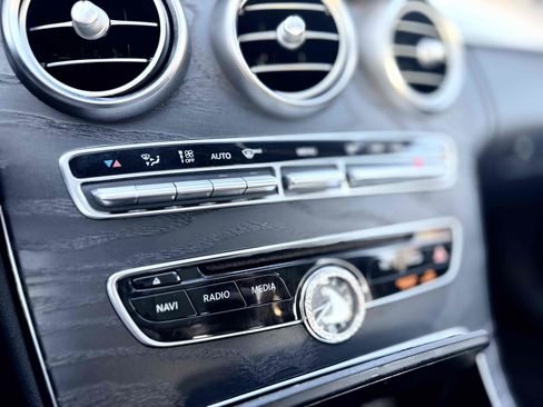 Used 2016 Mercedes-Benz C 300 Sedan image 28