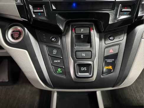 Used 2024 Honda Odyssey EX-L image 19