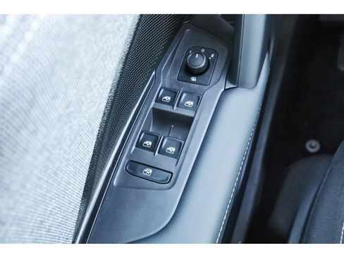 Used 2025 Volkswagen Tiguan S FWD image 22
