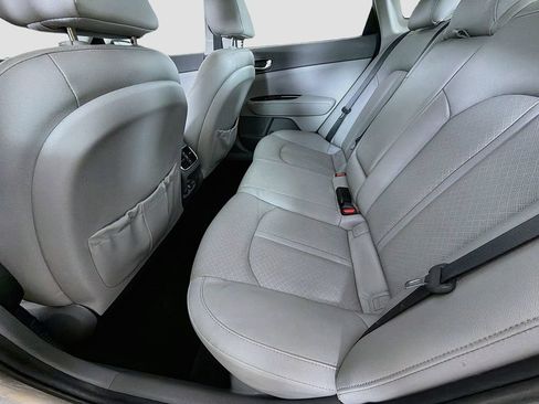 Used 2018 Kia Optima EX w/ Premium Package FWD image 21