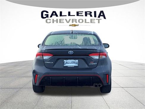 Used 2023 Toyota Corolla SE image 6