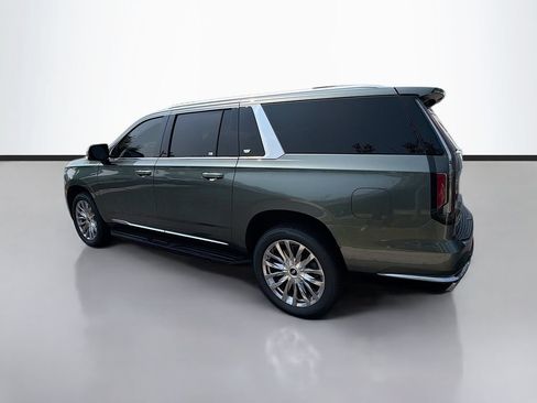 Used 2023 Cadillac Escalade ESV Premium Luxury AWD/4WD image 7