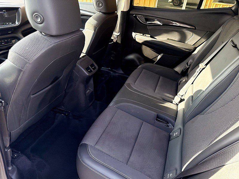 Used 2022 Buick Envision Preferred FWD image 16