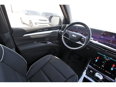 New 2026 Cadillac Escalade Sport w/ Touring Package AWD/4WD image 8