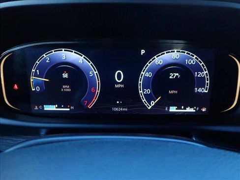 Used 2024 Jeep Wagoneer Series III w/ Premium Group I image 25