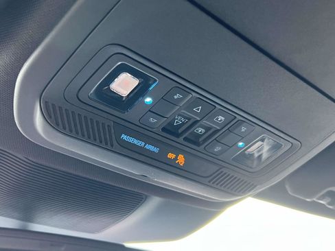 Used 2023 Ford Explorer ST-Line w/ Class IV Trailer Tow Package image 11