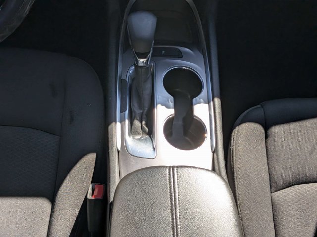 Used 2021 Chevrolet Malibu LT FWD image 18