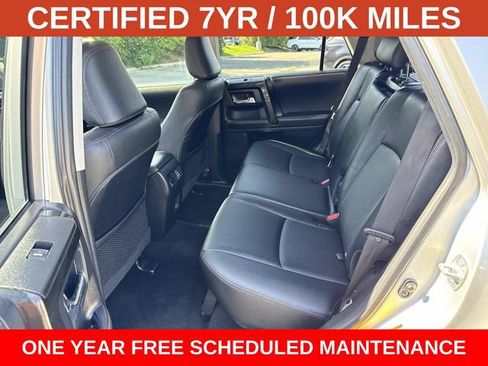 Used 2022 Toyota 4Runner TRD Off-Road Premium AWD/4WD image 16