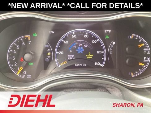 Used 2020 Jeep Grand Cherokee Altitude AWD/4WD image 32