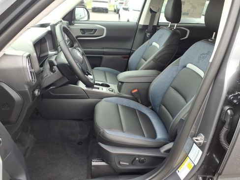 New 2026 Ford Bronco Sport Outer Banks image 4