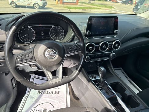 Used 2022 Nissan Sentra SV image 15