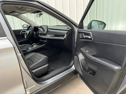 Used 2024 Mitsubishi Outlander SE FWD image 16