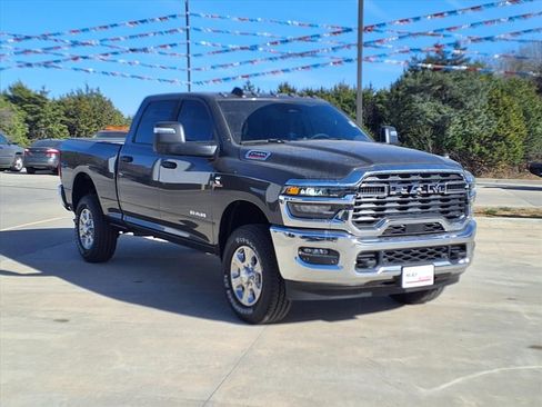 New 2025 RAM 2500 Big Horn image 34