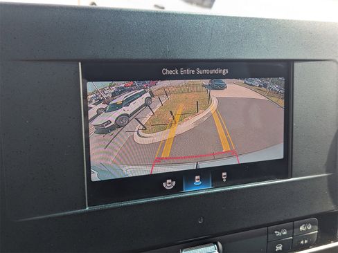 Used 2024 Mercedes-Benz Sprinter 2500 image 20
